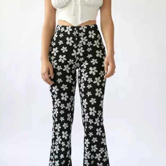 3 pairs of cute pattern Pull-On Flare Pants - Picture 2 of 4
